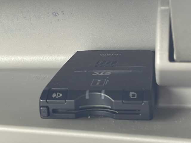 トヨタ カローラ アクシオ GT TRDターボ 愛知県 2009(平21)年 15.3万km ブラックマイカ /TRDエアロ//TRDマフラー //TRD17インチAW//TRDショートストロークシフト//ビルシュタインショックアブソーバー//ドアスタビライザー //スペアタイヤ//純正HDDナビ //バックカメラ//地デジ/CD/DVD/MSV/SD/AUX/AM/FM//HIDオートライト //フォグ //ETC//革巻きステアリング //電格ウィンカーミラー//純正ドアバイザー //純正フロアマット//リモコンキー//保証書 //記録簿 //スペアキー