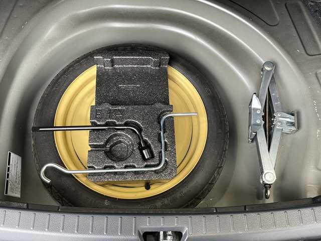 トヨタ カローラ アクシオ GT TRDターボ 愛知県 2009(平21)年 15.3万km ブラックマイカ /TRDエアロ//TRDマフラー //TRD17インチAW//TRDショートストロークシフト//ビルシュタインショックアブソーバー//ドアスタビライザー //スペアタイヤ//純正HDDナビ //バックカメラ//地デジ/CD/DVD/MSV/SD/AUX/AM/FM//HIDオートライト //フォグ //ETC//革巻きステアリング //電格ウィンカーミラー//純正ドアバイザー //純正フロアマット//リモコンキー//保証書 //記録簿 //スペアキー