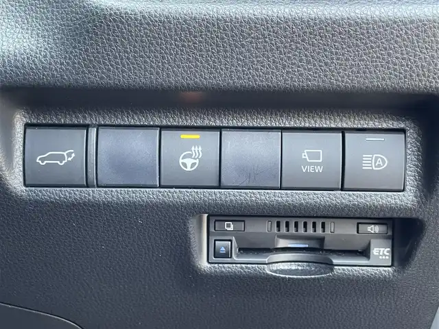 トヨタ ＲＡＶ４ アドベンチャー 愛媛県 2021(令3)年 3.3万km アティチュードブラックマイカ 純正ディスプレイオーディオ/BT/フルセグTV　/全周囲カメラ　/前後ドラレコ　/レーダークルーズコントロール　/電動リアゲート　/サンルーフ　/デジタルインナーミラー　/BSM　/Ｄ席パワーシート/D/N席シートエアコン　/D/N席シートヒーター/ETC/電動パーキングブレーキ/ステアリングヒーター/ダウンヒルアシストコントロール/電格ミラー/ルーフレール/ラゲッジマット/現状サマー(純正AＷ)(235/55/R19)