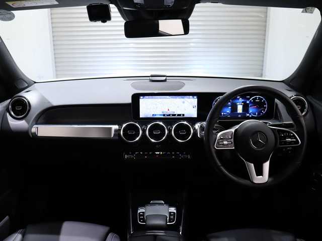 メルセデス・ベンツ ＧＬＢ２００ｄ 静岡県 2020(令2)年 4.4万km ポーラホワイト ナビ/フルセグテレビ/バックカメラ/アイドリングストップ/クルーズコントロール/プッシュスタート/ETC/パドルシフト/ワイヤレス充電/シートヒーター/レーダーセーフティパッケージ/ASR/ESP