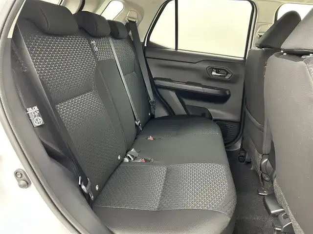 トヨタ ライズ Z 福岡県 2025(令7)年 0.1千km シャイニングホワイトパール 登録済未使用車　/純正ディスプレイオーディオ　/バックカメラ　/レーダークルーズコントロール　/コーナーセンサー　/衝突軽減ブレーキ　/レーンキープ　/先行車発進お知らせ　/シートヒーター　/純正１７インチＡＷ　/ＬＥＤヘッドライト