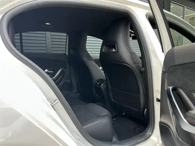 メルセデス・ベンツ Ｍ・ベンツ Ａ２００ｄ AMGライン 茨城県 2021(令3)年 3.2万km デジタルホワイト RSP /ACC /LKA /BSA /Bカメラ /パークトロニック /半革 /シートヒーター /M付パワーシート /ナビ /12セグ /BT /USB /マルチLED /オートハイビーム /キーレスゴー /ETC2.0 /禁煙車