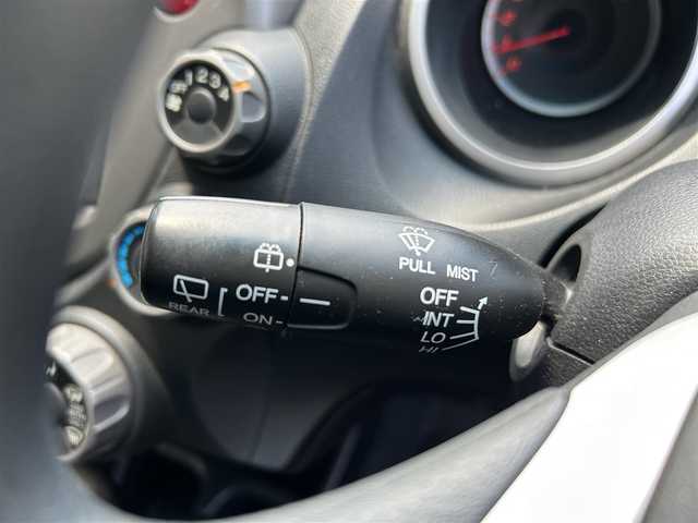 ホンダ フィット G スマートセレクション 島根県 2011(平23)年 6.5万km クリスタルブラックパール 社外メモリナビ /CD/ワンセグTV/バックカメラ/前後ドライブレコーダー/ビルトインETC/純正フロアマット/電動格納ミラー