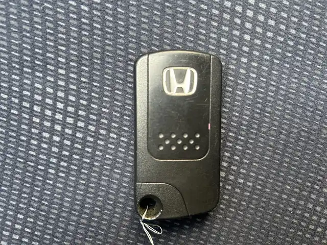 ホンダ フィット G スマートセレクション 島根県 2011(平23)年 6.5万km クリスタルブラックパール 社外メモリナビ /CD/ワンセグTV/バックカメラ/前後ドライブレコーダー/ビルトインETC/純正フロアマット/電動格納ミラー