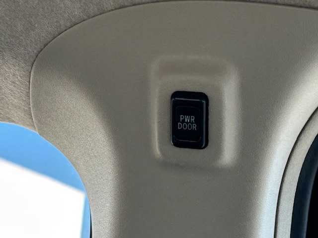 トヨタ ポルテ 130i Cパッケージ 静岡県 2010(平22)年 8.6万km ブロンズマイカメタリック