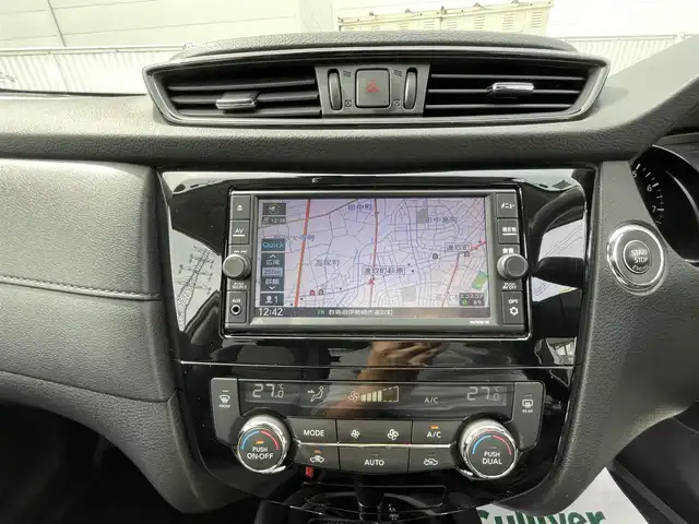 日産 エクストレイル 20Xi レザーエディション 群馬県 2020(令2)年 3.4万km ブリリアントホワイトパール プロパイロット/エマージェンシーブレーキサポート/純正ナビ【MM319D-W】/・CD/DVD/・Bluetooth/・フルセグ/スマートキー/プッシュスタート/ETC/レーダークルーズ/パワーバックドア/全席シートヒーター/純正18アルミホイール/ABS/横滑り防止装置/前後コーナーセンサー/セキュリティアラーム/オートライト/LEDヘッドライト/Wエアバック