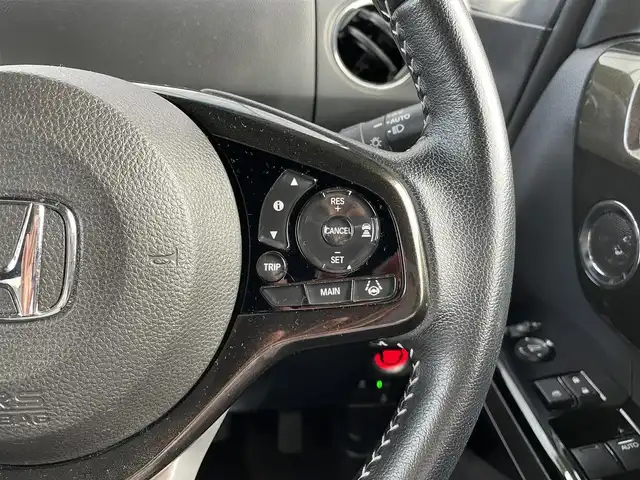 ホンダ Ｎ ＢＯＸ カスタム G L ターボ ホンダセンシング 千葉県 2019(令1)年 2.3万km ミラノレッド 社外8インチSDナビ/(FM/AM/TV/Bluetooth)/バックカメラ/衝突被害軽減システム/車線逸脱警報/クルーズコントロール/ハーフレザーシート/両側パワースライドドア/横滑り防止装置/ETC/ドライブレコーダー/アイドリングストップ/LEDヘッドライト/フォグランプ/オートライト/ウィンカーミラー/電動格納ミラー/純正15インチAW/シートヒーター/シートリフター/禁煙車/プッシュスタート/スマートキー/フロアマット/ドアバイザー/スペアキー