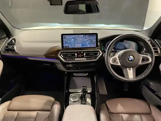 ＢＭＷ Ｘ３ xDrive20d Mスポーツ 道央・札幌 2022(令4)年 4.1万km アルピンホワイトⅢ 電動パノラマ・ガラス・サンルーフ/ドライビング・アシスト・プロフェッショナル/・高速道路渋滞ハンズ・オフ・アシスト/・トラフィック・サイン・アシスト（速度制限認識）/・ACC/・ステアリング＆レーン・コントロール・アシスト/・レーン・ディパーチャー・ウォーニング/（車線逸脱警告システム）/・レーン・チェンジ・アシスト/・レーン・キーピング・アシスト/・クロス・トラフィック・ウォーニング/・クロスロード・ウォーニング/・前車接近警告機能/・後車衝突警告機能/・衝突回避・被害軽減ブレーキ/・エマージェンシー・ストップ・アシスト/パーキングアシストプラス/・PDC/・パーキングアシスト/・トップビュー＋３Dビュー/・サイドビューカメラ/・リアビューカメラ（予想進路表示機能付）/アダプティブLEDヘッドライト/電動フロントシート/運転席メモリー機能付/フロントシートヒーティング/リアシートヒーティング/BMWライブコックピット/・１２・３インチマルチディスプレイ・メーターパネル/・１２・３インチワイド・コントロール・ディスプレイ/・HDDナビ/オートマチックテールゲート/レインセンサー