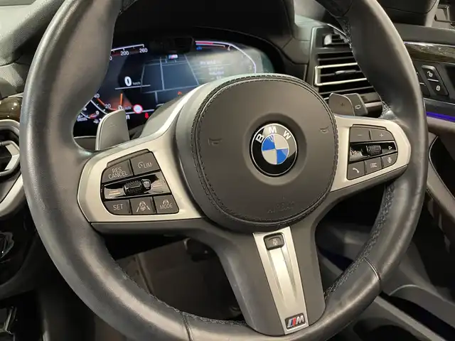 ＢＭＷ Ｘ３ xDrive20d Mスポーツ 道央・札幌 2022(令4)年 4.1万km アルピンホワイトⅢ 電動パノラマ・ガラス・サンルーフ/ドライビング・アシスト・プロフェッショナル/・高速道路渋滞ハンズ・オフ・アシスト/・トラフィック・サイン・アシスト（速度制限認識）/・ACC/・ステアリング＆レーン・コントロール・アシスト/・レーン・ディパーチャー・ウォーニング/（車線逸脱警告システム）/・レーン・チェンジ・アシスト/・レーン・キーピング・アシスト/・クロス・トラフィック・ウォーニング/・クロスロード・ウォーニング/・前車接近警告機能/・後車衝突警告機能/・衝突回避・被害軽減ブレーキ/・エマージェンシー・ストップ・アシスト/パーキングアシストプラス/・PDC/・パーキングアシスト/・トップビュー＋３Dビュー/・サイドビューカメラ/・リアビューカメラ（予想進路表示機能付）/アダプティブLEDヘッドライト/電動フロントシート/運転席メモリー機能付/フロントシートヒーティング/リアシートヒーティング/BMWライブコックピット/・１２・３インチマルチディスプレイ・メーターパネル/・１２・３インチワイド・コントロール・ディスプレイ/・HDDナビ/オートマチックテールゲート/レインセンサー