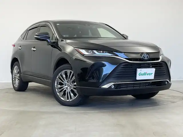 トヨタ ハリアー ハイブリッド Z レザーパッケージ 新潟県 2021(令3)年 4.9万km プレシャスブラックパール メーカーOPナビ　/アラウンドビューモニター　/JBLサウンド　/フルセグ　/本革シート　/レーンキープアシスト　/追従クルーズコントロール　/前後コーナーセンサー　/純正ビルトインETC２．０/LEDオートライト　/オートマチックハイビーム/前席パワーシート/前席シートヒーター/前席エアシート/メモリーシート/デジタルインナーミラー/前後ドライブレコーダー/ステアリングヒーター/ステアリングリモコン/ヘッドアップディスプレイ/レーダーTZ‐R２０３L/AC１００V/４WD/スマートキー/純正フロアマット/純正１９インチアルミホイール