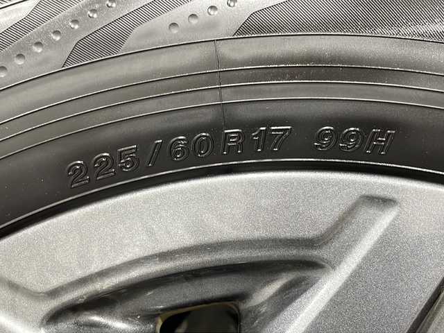 スバル フォレスター X－ブレイク 広島県 2018(平30)年 5.2万km クリスタルホワイトP carrozzeria８型ナビ/バック／サイドカメラ/シートヒーター/レーダークルーズコントロール/パワーシート/ＥＴＣ/前後ドラレコ/ステアリングヒーター/コーナーセンサー/衝突軽減/レーンキープ/純正17インチアルミホイール(225/60/R17)/エアバッグ(運転席/助手席/サイド/カーテン)