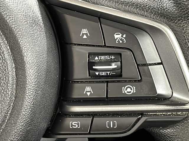 スバル フォレスター X－ブレイク 広島県 2018(平30)年 5.2万km クリスタルホワイトP carrozzeria８型ナビ/バック／サイドカメラ/シートヒーター/レーダークルーズコントロール/パワーシート/ＥＴＣ/前後ドラレコ/ステアリングヒーター/コーナーセンサー/衝突軽減/レーンキープ/純正17インチアルミホイール(225/60/R17)/エアバッグ(運転席/助手席/サイド/カーテン)