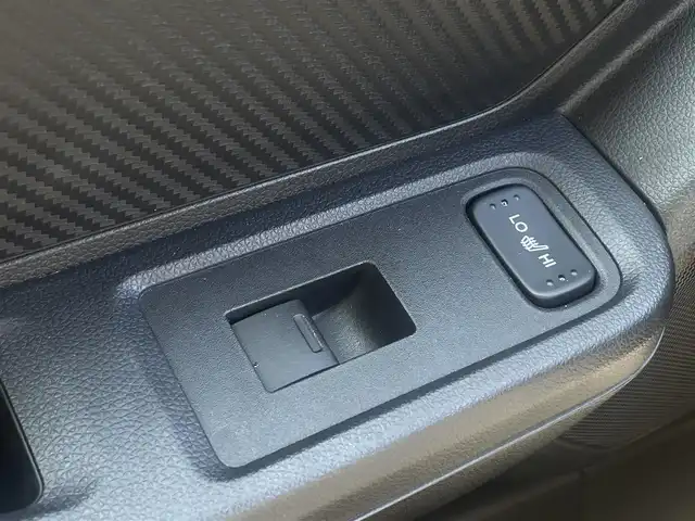 ホンダ Ｓ６６０ α 熊本県 2020(令2)年 3.6万km アラバスターシルバーメタリック シティブレーキ/プッシュスタート/純正ナビ/バックカメラ/ETC/純正AW前15インチ・後16インチ/ハーフレザーシート/前席シートヒーター/LEDヘッドライト/オートライト/横滑り防止装置/ウィンカーミラー/純正フロアマット/新車保証書/取扱説明書/スマートスペアキー×1本