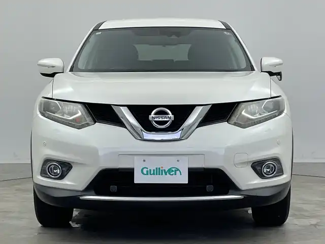 日産 エクストレイル 20X エマージェンシーブレーキ 新潟県 2016(平28)年 9.5万km ブリリアントホワイトパール 7人乗り/4WD/3列シート/エマージェンシーブレーキ/社外ナビ（フルセグTV/CD/DVD/BT/SD/iPod）/バックカメラ/ETC/社外AW/シートヒーター（D/N）/スマートキー/プッシュスタート/純正フロアマット/LEDヘッドライト/オートライト/前後コーナーセンサー/ダウンヒルアシスト/アイドリングストップ/革巻きステアリング