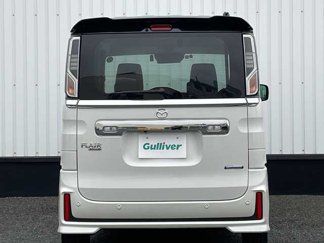 マツダ フレアワゴン カスタムスタイル ハイブリッド XS 千葉県 2023(令5)年 1万km パールⅡ 社外8インチナビ/(フルセグTV/BT/CD/DVD/FM)/全周囲カメラ/ナビ連動前後ドライブレコーダー/ヘッドアップディスプレイ/衝突被害軽減システム/車線逸脱警報/クルーズコントロール/ハーフレザーシート/両側パワースライドドア/横滑り防止装置/ビルトインETC/アイドリングストップ/LEDヘッドライト/フォグランプ/オートライト/ウィンカーミラー/電動格納ミラー/純正15インチAW/シートヒーター/プッシュスタート/スマートキー/フロアマット/スペアキー