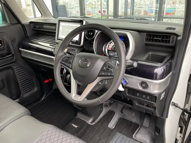 マツダ フレアワゴン カスタムスタイル ハイブリッド XS 千葉県 2023(令5)年 1万km パールⅡ 社外8インチナビ/(フルセグTV/BT/CD/DVD/FM)/全周囲カメラ/ナビ連動前後ドライブレコーダー/ヘッドアップディスプレイ/衝突被害軽減システム/車線逸脱警報/クルーズコントロール/ハーフレザーシート/両側パワースライドドア/横滑り防止装置/ビルトインETC/アイドリングストップ/LEDヘッドライト/フォグランプ/オートライト/ウィンカーミラー/電動格納ミラー/純正15インチAW/シートヒーター/プッシュスタート/スマートキー/フロアマット/スペアキー