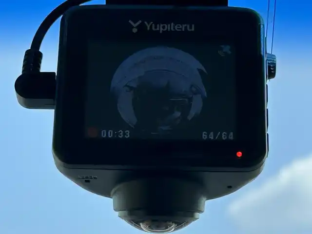 ダイハツ ムーヴ カスタム X ハイパー SAⅡ 鹿児島県 2015(平27)年 6.1万km パールホワイトⅢ 社外ＳＤナビ/　　CD/DVD/BT/フルセグ/バックカメラ/LEDヘッドライト/ハーフレザーシート/純正14インチアルミホイール/アイドリングストップ/スマートキー/社外ドライブレコーダー/クリアランスソナー/オートライト