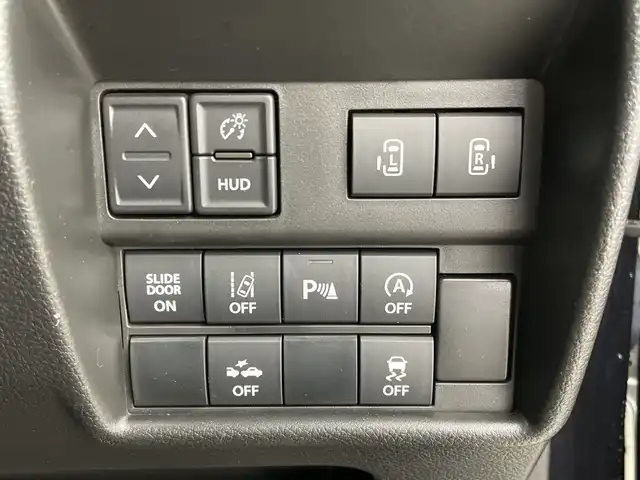 スズキ ソリオ バンディット HV MV 新潟県 2023(令5)年 3.5万km スーパーブラックパール ケンウッドメモリナビ/(MDV-D310)/(CD.ワンセグ.Bluetooth)/バックカメラ/デュアルカメラブレーキサポート/レーダークルーズコントロール/レーンキープアシスト/革巻きステアリング/LEDオートライト/フォグランプ/両側パワースライドドア/ヘッドアップディスプレイ/リアコーナーセンサー/前席シートヒーター/プッシュスタート/スマートキー