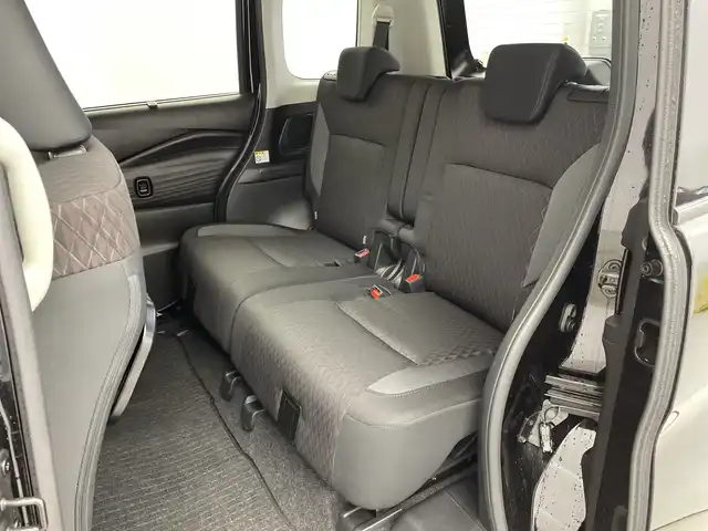 スズキ ソリオ バンディット HV MV 新潟県 2023(令5)年 3.5万km スーパーブラックパール ケンウッドメモリナビ/(MDV-D310)/(CD.ワンセグ.Bluetooth)/バックカメラ/デュアルカメラブレーキサポート/レーダークルーズコントロール/レーンキープアシスト/革巻きステアリング/LEDオートライト/フォグランプ/両側パワースライドドア/ヘッドアップディスプレイ/リアコーナーセンサー/前席シートヒーター/プッシュスタート/スマートキー