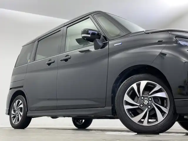 スズキ ソリオ バンディット HV MV 新潟県 2023(令5)年 3.5万km スーパーブラックパール ケンウッドメモリナビ/(MDV-D310)/(CD.ワンセグ.Bluetooth)/バックカメラ/デュアルカメラブレーキサポート/レーダークルーズコントロール/レーンキープアシスト/革巻きステアリング/LEDオートライト/フォグランプ/両側パワースライドドア/ヘッドアップディスプレイ/リアコーナーセンサー/前席シートヒーター/プッシュスタート/スマートキー