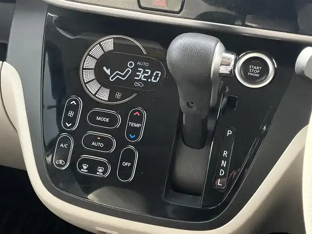 日産 デイズ ルークス X Vセレ +SeftyⅡ 道南・函館 2015(平27)年 5.1万km ブラック /全周囲カメラ//エンジンスターター//衝突軽減ブレーキ//パワースライドドア//アイドリングストップ//電格ミラー//スマートキー//プッシュスタート//横滑り防止装置//ドアバイザー//純正フロアマット