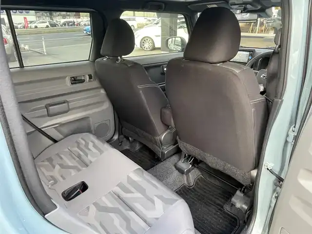 ダイハツ タフト G クロムベンチャー 佐賀県 2023(令5)年 1.6万km レイクブルーメタリック 純正ナビ/・AM/FM/フルセグ/BT//シートヒータ「運転席/助手席」/ガラスルーフ/USB入力端子/HDMI入力端子/LEDヘッドライト/・オートマチックハイビーム/電動パーキングブレーキ/・オートホールド機能付/純正ドラレコ/スマートキー/純正フロアマット/純正ドアバイザー/新車保証書/取扱説明書/スペアキー1本/スマートアシスト/・衝突回避支援ブレーキ機能（対車両・対歩行者）/・誤発進抑制制御機能（前方・後方）/・ブレーキ制御付誤後進抑制機能/・車線逸脱警報機能/・車線逸脱抑制制御機能/・路側逸脱警報機能/・ふらつき警報機能/・先行車発進お知らせ機能/・標識認識機能/・全車速追従機能付アダプティブクルーズコントロール（ACC）/・レーンキープコントロール（LKC）/・VSC（横滑り防止装置）/・TRC（トラクションコントロール）/・ヒルホールドシステム/・エマージェンシーストップシグナル