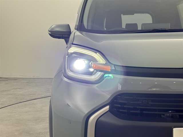 トヨタ シエンタ ハイブリッド Z 福岡県 2023(令5)年 1.7万km アーバンカーキ 純正１０．５型ナビ／フルセグＴＶ　/全方位カメラ　/ビルトインETC2.0　/レーダークルコン　/コーナーセンサー　/衝突軽減ブレーキ　/レーンキープ　/ＢＳＭ　/アクセル踏み間違い防止　/パーキングアシスト　/両側電動スライドドア　/純正１５インチアルミホイール