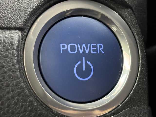 トヨタ シエンタ ハイブリッド Z 福岡県 2023(令5)年 1.7万km アーバンカーキ 純正１０．５型ナビ／フルセグＴＶ　/全方位カメラ　/ビルトインETC2.0　/レーダークルコン　/コーナーセンサー　/衝突軽減ブレーキ　/レーンキープ　/ＢＳＭ　/アクセル踏み間違い防止　/パーキングアシスト　/両側電動スライドドア　/純正１５インチアルミホイール