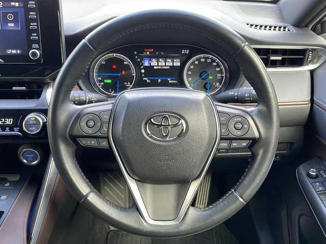 トヨタ ハリアー ハイブリッド G 愛知県 2021(令3)年 8.9万km ホワイトパールクリスタルシャイン /禁煙//ワンオーナー//ディスプレイオーディオ//AM/FM/USB/BT/フルセグ/AUX/Miracast//バックカメラ//ビルトインETC//デジタルインナーミラー//純正18AW//Toyota Safety Sense//PCS/LTA/RSA/RCTA/ACC/BSM//先行車発進告知//後退速度抑制//VSC//クリアランスソナー//ハーフレザーシート//パワーシート//パワーバックドア//電動パーキング//ブレーキホールド//EVモード/ドライブモード//SPORT/NORMAL/ECO//LEDオートライト//オートハイビーム//オートリトラクタブルミラー//純正フロアマット//取扱説明書/保証書/スペアキー有//記録簿R3/R5/R6/R7