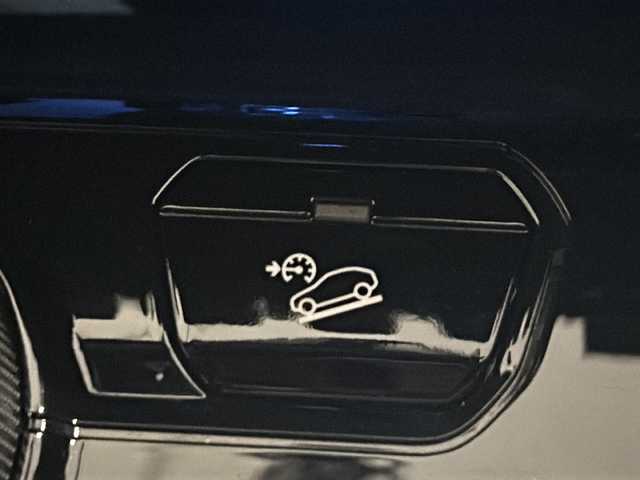 プジョー ３００８ GT ブルー HDi 新潟県 2019(平31)年 4.9万km 茶Ⅱ 純正メモリナビ/フルセグTV/純正ディスプレイオーディオ/(Bluetooth/USB/CarPlay)/バック/サイドカメラ/パワーバックドア/ETC/レーンキープアシスト/アダプティブクルーズコントロール/ダウンヒルアシスト/インテリジェントハイビーム/ハーフレザーシート/スペアキー/フロアマット