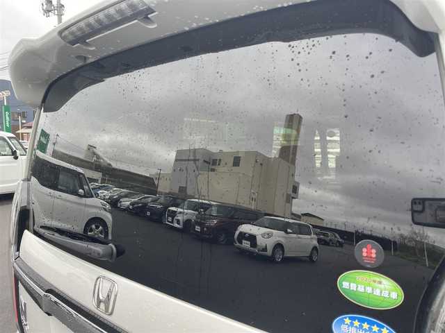 ホンダ Ｎ ＢＯＸ カスタム G L ホンダセンシング 山形県 2020(令2)年 6.6万km プラチナホワイトパール 4WD/ホンダセンシング/パワースライドドア/メモリナビ/　【CD DVD SD USB BT】/フルセグTV/バックカメラ/ETC/ステアリングスイッチ/レーダークルーズコントロール/シートヒーター/ミラーヒーター/横滑り防止装置/アイドリングストップ/LEDライト/フォグランプ/ウィンカーミラー/純正フロアマット/ドアバイザー