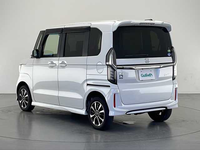 ホンダ Ｎ ＢＯＸ カスタム G L ホンダセンシング 長野県 2020(令2)年 6.6万km プラチナホワイトパール 4WD/ホンダセンシング/パワースライドドア/メモリナビ/　【CD DVD SD USB BT】/フルセグTV/バックカメラ/ETC/ステアリングスイッチ/レーダークルーズコントロール/シートヒーター/ミラーヒーター/横滑り防止装置/アイドリングストップ/LEDライト/フォグランプ/ウィンカーミラー/純正フロアマット/ドアバイザー