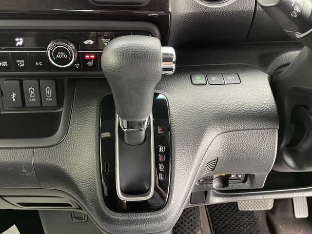 ホンダ Ｎ ＢＯＸ カスタム G L ホンダセンシング 長野県 2020(令2)年 6.6万km プラチナホワイトパール 4WD/ホンダセンシング/パワースライドドア/メモリナビ/　【CD DVD SD USB BT】/フルセグTV/バックカメラ/ETC/ステアリングスイッチ/レーダークルーズコントロール/シートヒーター/ミラーヒーター/横滑り防止装置/アイドリングストップ/LEDライト/フォグランプ/ウィンカーミラー/純正フロアマット/ドアバイザー