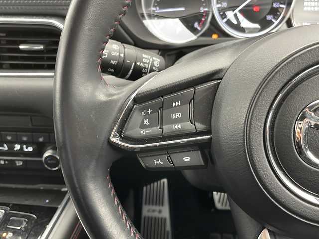 マツダ ＣＸ－８ XD ブラックトーンエディション 愛知県 2022(令4)年 6.3万km スノーフレイクホワイトパールマイカ 衝突軽減システム/BOSEプレミアムサウンド/純正１１型SDナビ（SDなし）/サンルーフ/全方位カメラ/レーダークルーズコントロール/シートヒーター/フルセグ/Bluetooth/バックカメラ/電動リアゲート/パワーシート/ヘッドアップディスプレイ/コーナーセンサー/純正アルミホイール/ルーフレール/ブラインドスポットモニター/LEDヘッドライト/ステアリングヒーター/リアオートエアコン/置くだけ充電器/ドライブレコーダー/ETC/ステアリングスイッチ/スマートキー/プッシュスタート
