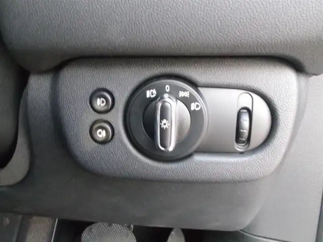 ＭＩＮＩ ミニ クラブマン クーパーS 岩手県 2016(平28)年 4.3万km メルティングシルバーM 純正HDDナビ/バックカメラ/リアPDC/コンフォートアクセス/クルコン /ミラーETC/LEDライト/革調シートカバー/ワンオーナー