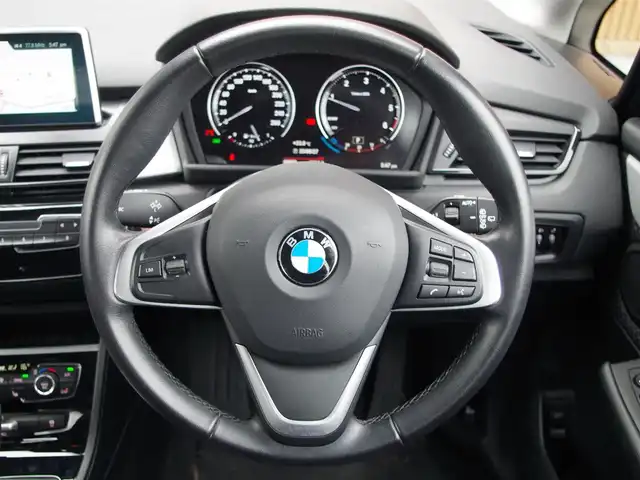 ＢＭＷ ２１８ｄ xDriveアクティブツアラー 埼玉県 2020(令2)年 6.1万km メディテラニアンブルー インテリジェントセーフティ /パークディスタンスコントロール /コンフォートアクセス /バックカメラ /iDriveナビ /ドライブレコーダー /ルームミラー内臓ETC /前席シートヒーター /Bluetooth /純正16インチAW