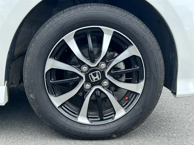 ホンダ Ｎ ＢＯＸ カスタム G EX ホンダセンシング 静岡県 2019(平31)年 2.6万km プラチナホワイトパール エンジンスタートボタン/パワーステアリング/パワーウィンドウ/アイドリングストップ/オートエアコン/スマートキー/クルーズコントロール/純正ETC/バックカメラ/SDナビ(CD.DVD.BT.フルセグ)/ウォークスルー/純正フロアマット/両側パワースライドドア/純正アルミホイール/ABS/横滑り防止装置/コーナーセンサー/レーンキープアシスト/オートライト/LEDライト/W+サイドエアバック/衝突軽減システム/カーテンエアバック