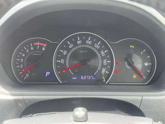 トヨタ ヴォクシー ZS 島根県 2020(令2)年 6.4万km ホワイトパールクリスタルシャイン 純正9インチナビ　/フルセグTV　/ＤＶＤ再生　/Ｂｌｕｅｔｏｏｔｈ接続　/バックカメラ　/前後ドライブレコーダー　/ビルトインＥＴＣ　/両側パワースライドドア　/前後コーナーセンサー　/衝突軽減ブレーキ/アイドリングストップ/レーンキープアシスト/オートハイビーム／ライト　/スマートキー　/プッシュスタート/純正ＬＥＤヘッドライト　/純正１６インチアルミホイール/純正フロアマット/スペアキー１本