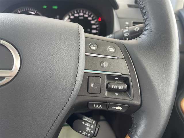 レクサス ＨＳ 250h バージョンL 和歌山県 2015(平27)年 2.6万km ソニッククォーツ 純正ナビ（AM/FM.CD.DVD.USB.AUX.BLUETOOTH.ワンセグフルセグTV)/D/N席パワーシート/クルーズコントロール/コーナーセンサー/バックカメラ/フロントカメラ/フォグランプ/ドライブレコーダー/ETC/HUD/ウッドコンビステアリング/エアシート/シートヒーター/純正フロアマット/純正ドアバイザー/コーナーポール