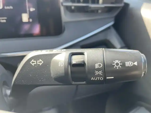 日産 ノート 15X 宮城県 2021(令3)年 7.8万km ガーネットレッド 登録時走行距離77947km/純正SDナビ/FM・AM・TV・Bluetooth・iPod・DVD・CD/プッシュスタート/衝突軽減システム/レーンキープアシスト/純正LED/ETC/コーナーセンサー(前後)/ドライブレコーダー/社外アルミホイール/純正フロアマット/電動格納ミラー/ウインカーミラー/オートマチックハイビーム/オートホールド機能