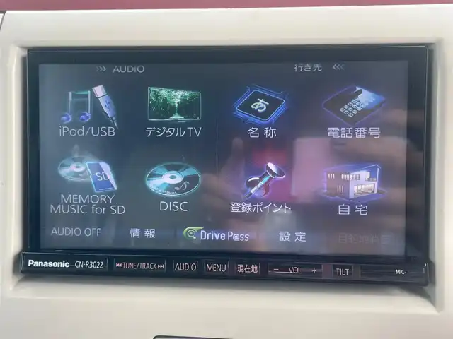 スズキ ラパン ショコラ G 島根県 2015(平27)年 4.4万km パールホワイト 純正ＳＤナビ　フルセグＴＶ/ＤＶＤ再生　/Ｂｌｕｅｔｏｏｔｈ接続　/ビルトインＥＴＣ　/アイドリングストップ/スマートキー　/プッシュスタート　/盗難防止装置/純正フロアマット　/純正アルミホイール