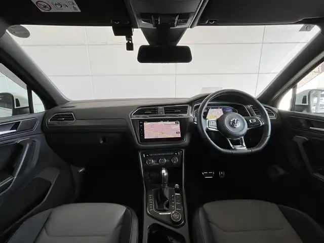 フォルクスワーゲン ティグアン TDI 4モーション Rライン 山形県 2019(令1)年 4.7万km 白 純正ナビ/360°カメラ/バックカメラ/フルセグTV/コーナーセンサー/アダプティブクルーズコントロール/ヘッドアップディスプレイ/ブラインドスポットモニター/レーンキープアシスト/ハーフレザーシート/シートヒーター/ミラーヒーター/パドルシフト/電動リアゲート
