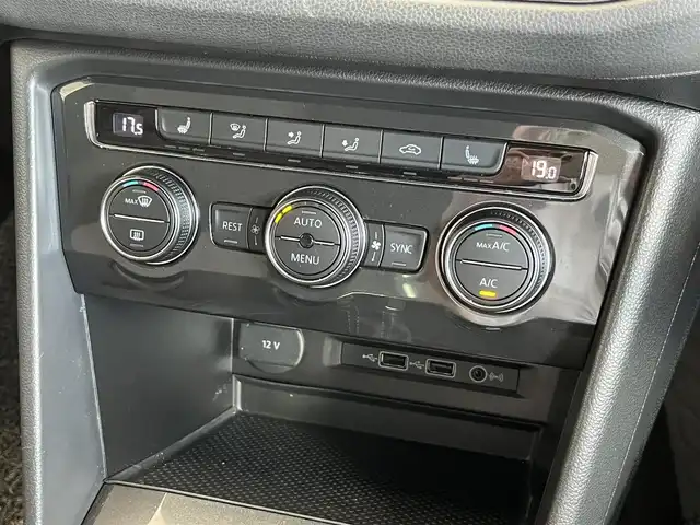 フォルクスワーゲン ティグアン TDI 4モーション Rライン 山形県 2019(令1)年 4.7万km 白 純正ナビ/360°カメラ/バックカメラ/フルセグTV/コーナーセンサー/アダプティブクルーズコントロール/ヘッドアップディスプレイ/ブラインドスポットモニター/レーンキープアシスト/ハーフレザーシート/シートヒーター/ミラーヒーター/パドルシフト/電動リアゲート