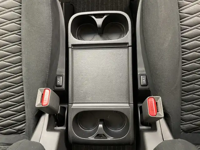 三菱 デリカＤ：５ P 新潟県 2024(令6)年 2.7万km アメジストブラック 10.1インチフローティングナビ/(AVN-HS01F)/(CD.DVD.フルセグ.HDMI.AppleCarPlay)/全方位カメラ/衝突軽減ブレーキ/レーダークルーズコントロール/レーンキープアシスト/オートマチックハイビーム/革巻きステアリング/ステアリングリモコン/LEDオートライト/フォグランプ/両側パワースライドドア/前後ドライブレコーダー/前席シートヒーター/ステアリングヒーター/パドルシフト/電子制御パーキングブレーキ/ブレーキホールド/プッシュスタート/スマートキー