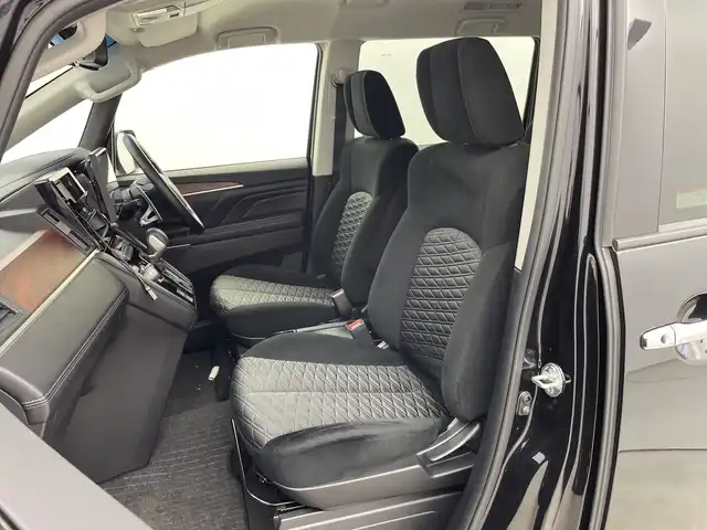 三菱 デリカＤ：５ P 新潟県 2024(令6)年 2.7万km アメジストブラック 10.1インチフローティングナビ/(AVN-HS01F)/(CD.DVD.フルセグ.HDMI.AppleCarPlay)/全方位カメラ/衝突軽減ブレーキ/レーダークルーズコントロール/レーンキープアシスト/オートマチックハイビーム/革巻きステアリング/ステアリングリモコン/LEDオートライト/フォグランプ/両側パワースライドドア/前後ドライブレコーダー/前席シートヒーター/ステアリングヒーター/パドルシフト/電子制御パーキングブレーキ/ブレーキホールド/プッシュスタート/スマートキー