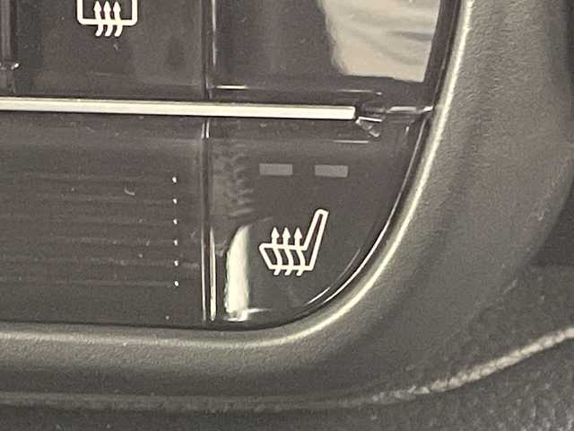 ホンダ Ｎ ＢＯＸ カスタム G L ターボ ホンダセンシング 愛知県 2020(令2)年 3.7万km プラチナホワイトパール 8型ナビ/両側パワースライドドア/クルーズコントロール/シートヒーター/コーナーセンサー/純正アルミホイール/LEDヘッドライト/オートマチックハイビーム/ドライブレコーダー/ETC/衝突軽減システム/フルセグ/CD DVD/Bluetooth/ステアリングスイッチ/スマートキー/プッシュスタート