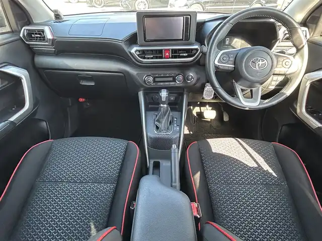 トヨタ ライズ Z 長崎県 2020(令2)年 7.7万km ターコイズブルーマイカメタリック 〇純正ナビ/〇フルセグTV/〇ETC/〇純正ドライブレコーダー/〇アダプティプクルーズコントロール/〇コーナーセンサー/〇トヨタセーフティーセンス/〇LEDヘッドランプ/〇LEDフロントフォグランプ/〇プッシュ式オートエアコン/〇革巻きステアリングホイール/〇シートヒーター/〇純正17インアルミホイール/〇キーフリーシステム