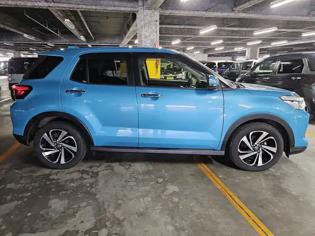 トヨタ ライズ Z 長崎県 2020(令2)年 7.7万km ターコイズブルーマイカメタリック 〇純正9型ナビ/〇フルセグTV/〇ETC/〇純正ドライブレコーダー/〇アダプティプクルーズコントロール/〇コーナーセンサー/〇スマートアシスト/〇衝突警報機能/〇ターボ/〇LEDヘッドランプ/〇LEDフロントフォグランプ/〇プッシュ式オートエアコン/〇革巻きステアリングホイール/〇シートヒーター/〇純正17インアルミホイール/〇キーフリーシステム/〇禁煙車