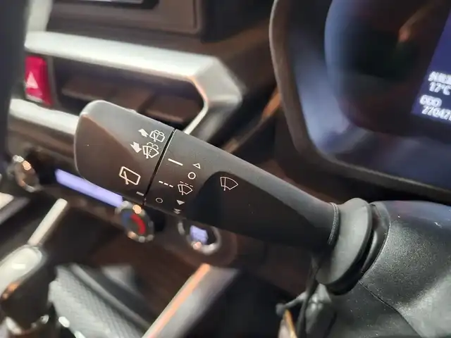 トヨタ ライズ Z 長崎県 2020(令2)年 7.7万km ターコイズブルーマイカメタリック 〇純正9型ナビ/〇フルセグTV/〇ETC/〇純正ドライブレコーダー/〇アダプティプクルーズコントロール/〇コーナーセンサー/〇スマートアシスト/〇衝突警報機能/〇ターボ/〇LEDヘッドランプ/〇LEDフロントフォグランプ/〇プッシュ式オートエアコン/〇革巻きステアリングホイール/〇シートヒーター/〇純正17インアルミホイール/〇キーフリーシステム/〇禁煙車