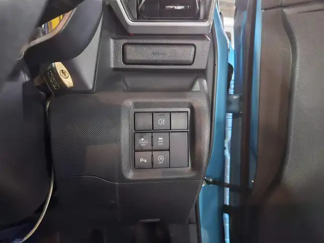 トヨタ ライズ Z 長崎県 2020(令2)年 7.7万km ターコイズブルーマイカメタリック 〇純正9型ナビ/〇フルセグTV/〇ETC/〇純正ドライブレコーダー/〇アダプティプクルーズコントロール/〇コーナーセンサー/〇スマートアシスト/〇衝突警報機能/〇ターボ/〇LEDヘッドランプ/〇LEDフロントフォグランプ/〇プッシュ式オートエアコン/〇革巻きステアリングホイール/〇シートヒーター/〇純正17インアルミホイール/〇キーフリーシステム/〇禁煙車